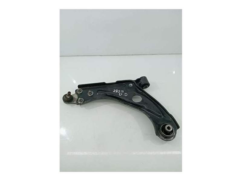 Recambio de trapecio derecho para peugeot 3008 (07.2016) referencia OEM IAM 8138523  