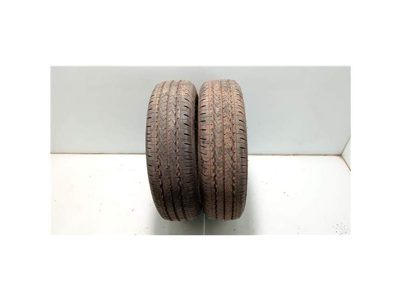 Recambio de neumatico para almacen neumaticos neumaticos almacen referencia OEM IAM 205 75 16 110/108R  