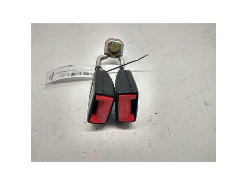 Recambio de cinturon seguridad trasero central para seat ibiza (6l1) 1.4 16v (101 cv / 74 kw) referencia OEM IAM   