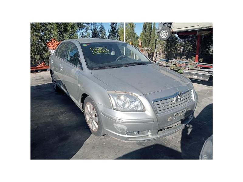 TOYOTA AVENSIS BERLINA (T 22)