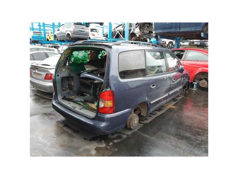HYUNDAI TRAJET (FO)(2000)