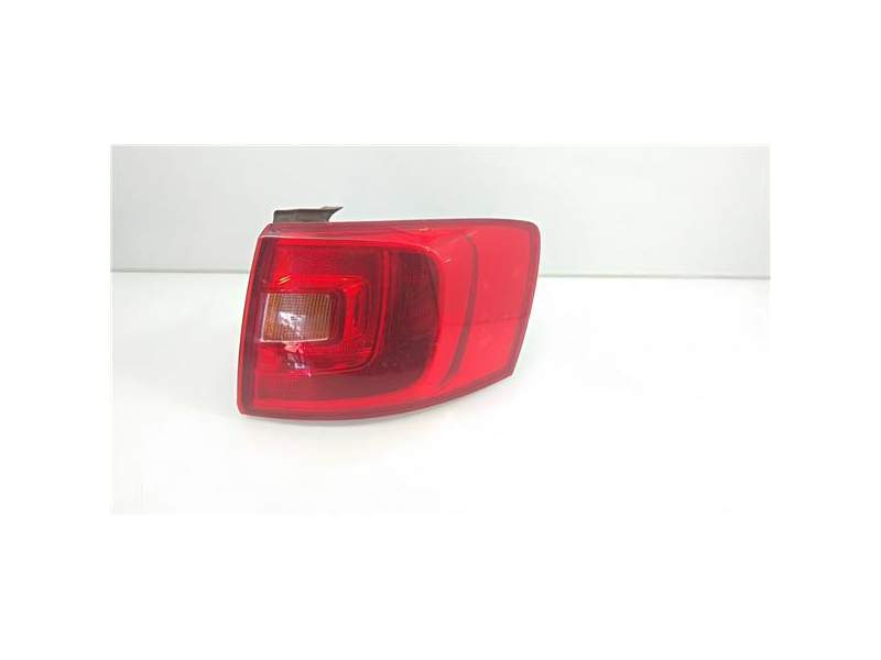 Recambio de piloto trasero derecho para volkswagen jetta vi (162)(10.2010) 1.6 advance bluemotion [1,6 ltr. - 77 kw tdi dpf] ref