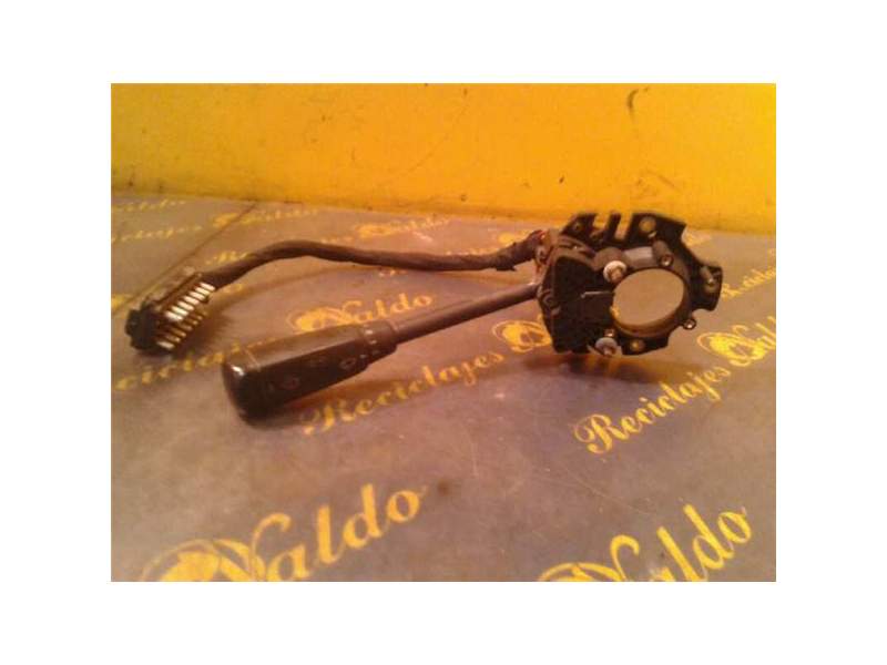 Recambio de mando limpiaparabrisas para mercedes-benz clase e (w124) berlina 2.0 diesel cat (75 cv / 55 kw) referencia OEM IAM 1