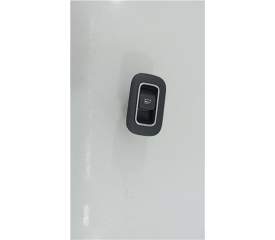 BOTONERA PUERTA TRASERA DERECHA A1679050201 9051 