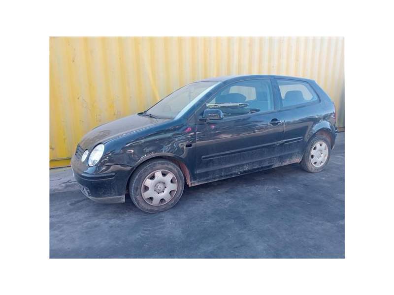 VOLKSWAGEN POLO (9N1)